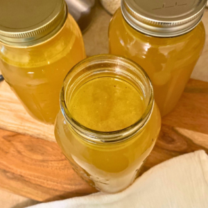 Homemade Bone Broth Post Images 1